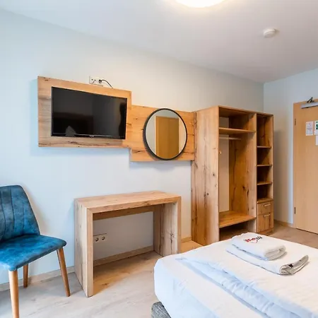 Arena Hotell 2*