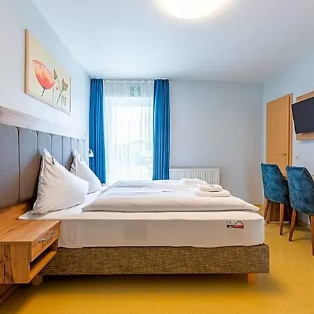 Arena Otel