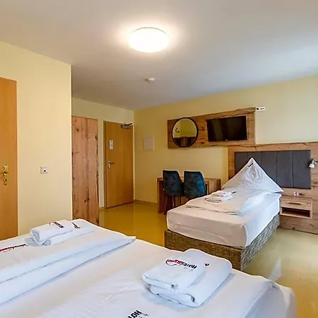 Arena Otel Köln
