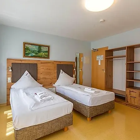 Otel Arena