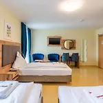 Arena Hotel